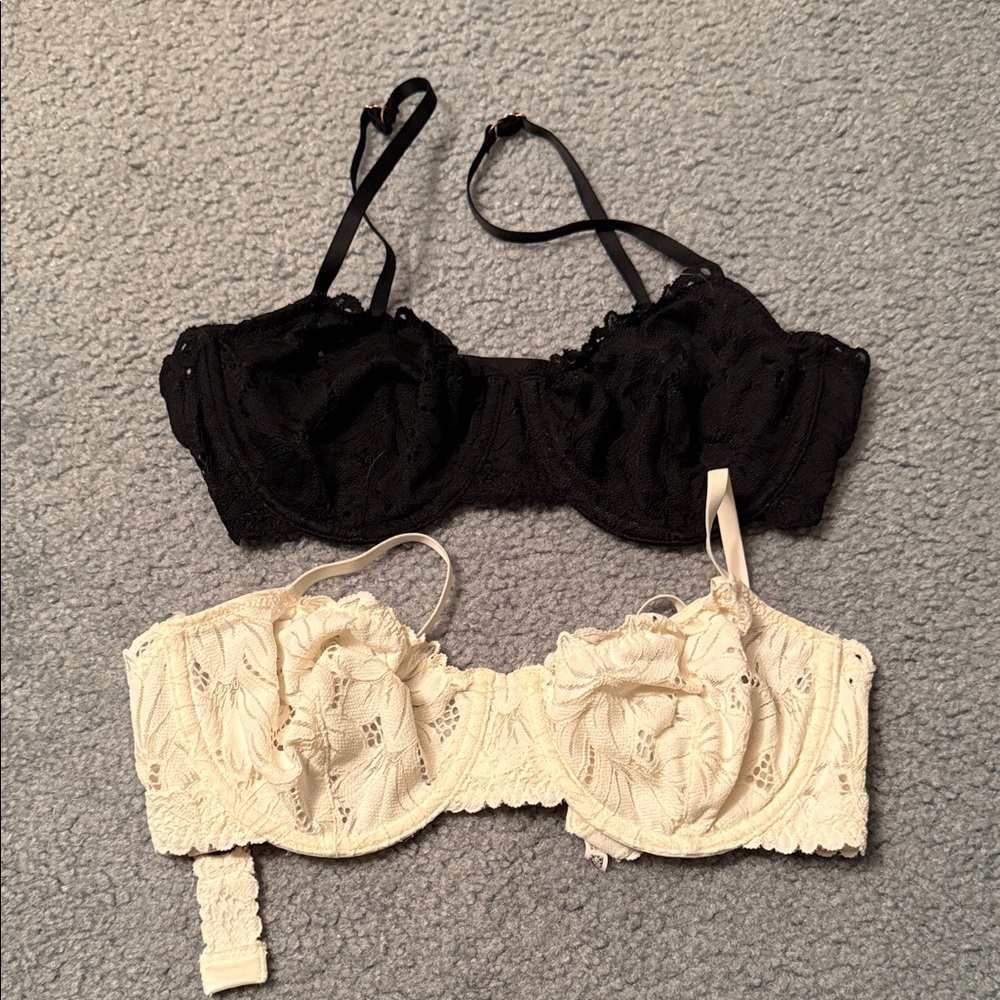 Aerie Black and Cream Lace Bras